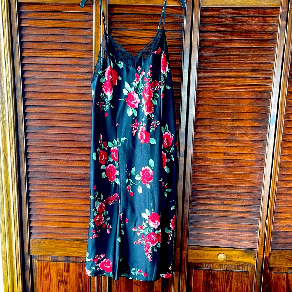 Apt. 9 Black Floral Lace Trim Slip Dress